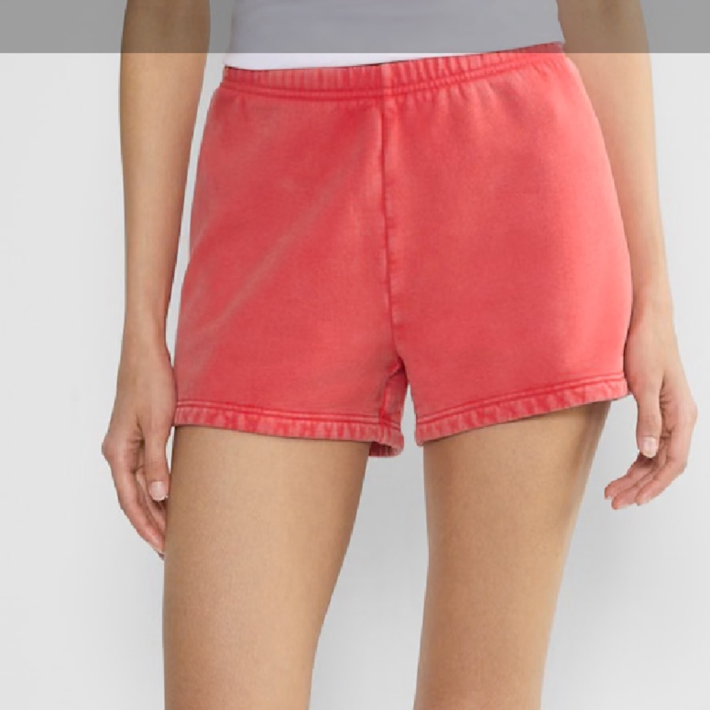 Aritzia TNA Airy AF Shorts